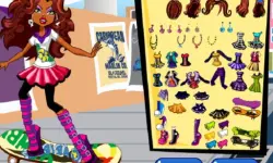 Clawdeen skates