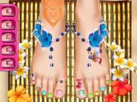 BFFs Beach Pedicure